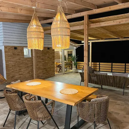 아파트 Navis Luxury Skála Kallirákhis